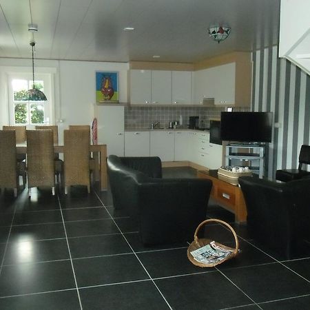 Herkenhoek 3 Bedroom Apartement Heeswijk-Dinther 外观 照片